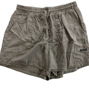 Calvin Klein small drawstring casual shorts green